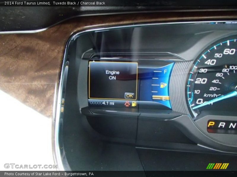 Tuxedo Black / Charcoal Black 2014 Ford Taurus Limited