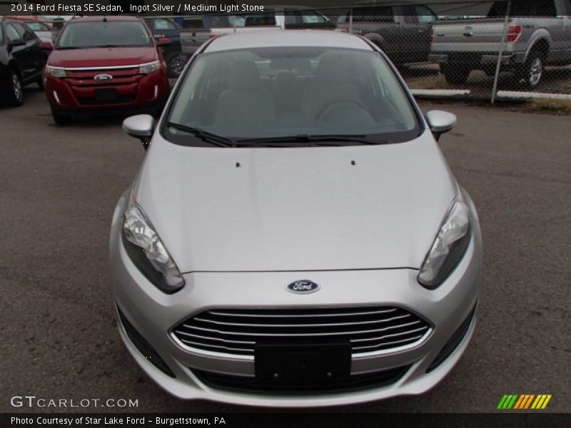 Ingot Silver / Medium Light Stone 2014 Ford Fiesta SE Sedan