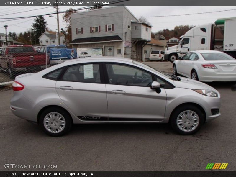 Ingot Silver / Medium Light Stone 2014 Ford Fiesta SE Sedan