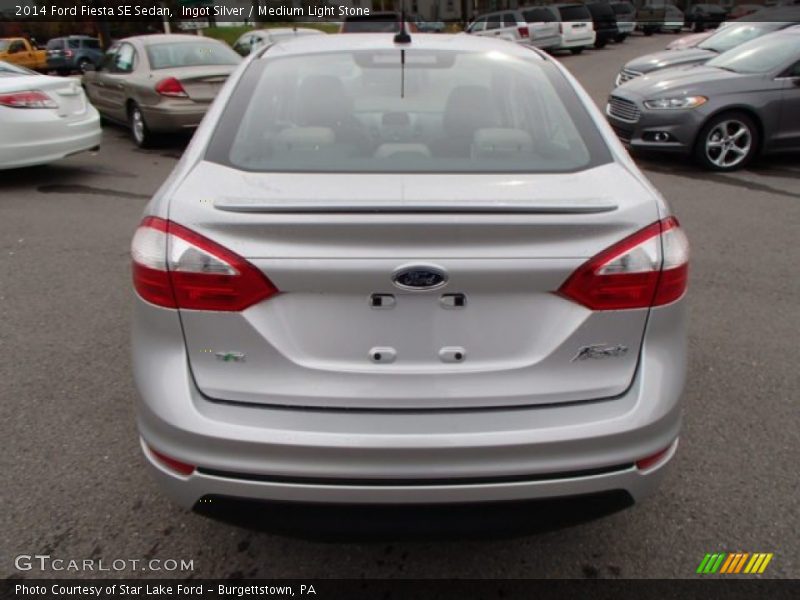 Ingot Silver / Medium Light Stone 2014 Ford Fiesta SE Sedan