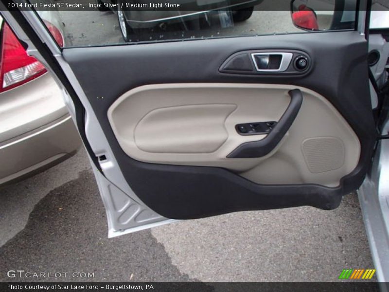 Ingot Silver / Medium Light Stone 2014 Ford Fiesta SE Sedan