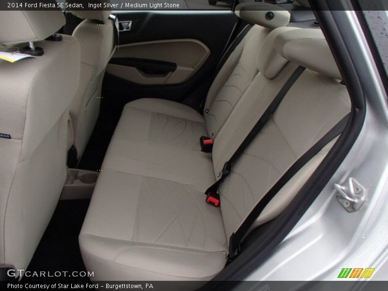 Ingot Silver / Medium Light Stone 2014 Ford Fiesta SE Sedan