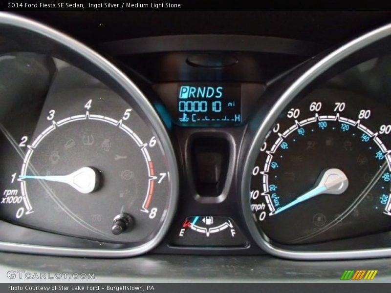 Ingot Silver / Medium Light Stone 2014 Ford Fiesta SE Sedan