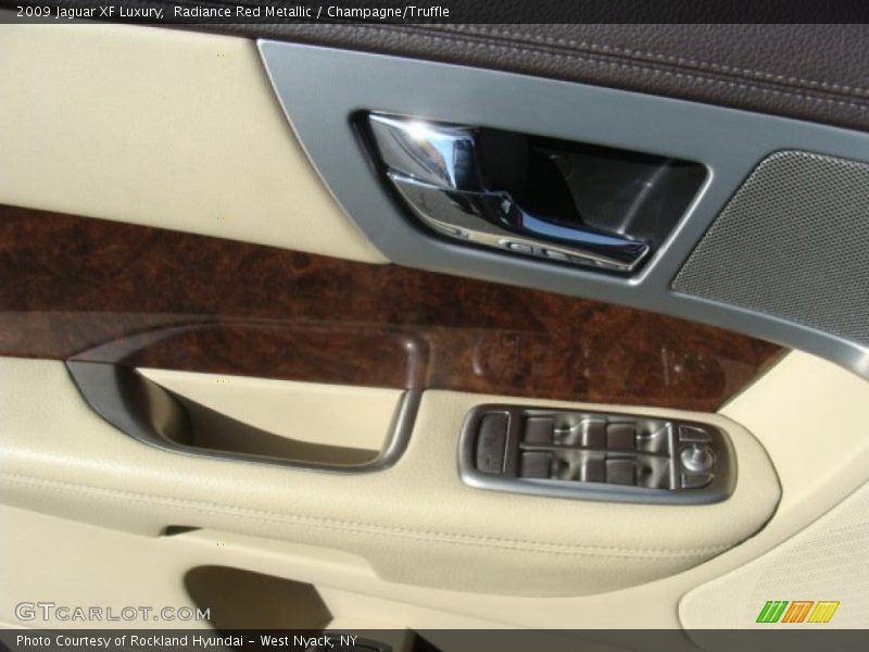 Radiance Red Metallic / Champagne/Truffle 2009 Jaguar XF Luxury