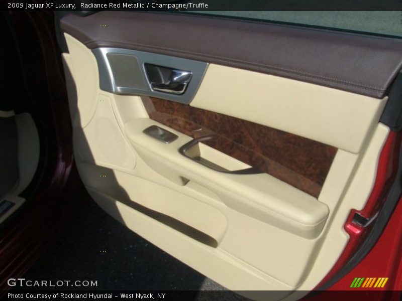 Radiance Red Metallic / Champagne/Truffle 2009 Jaguar XF Luxury
