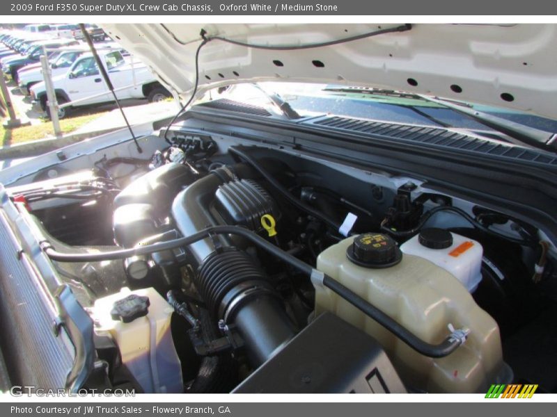 Oxford White / Medium Stone 2009 Ford F350 Super Duty XL Crew Cab Chassis