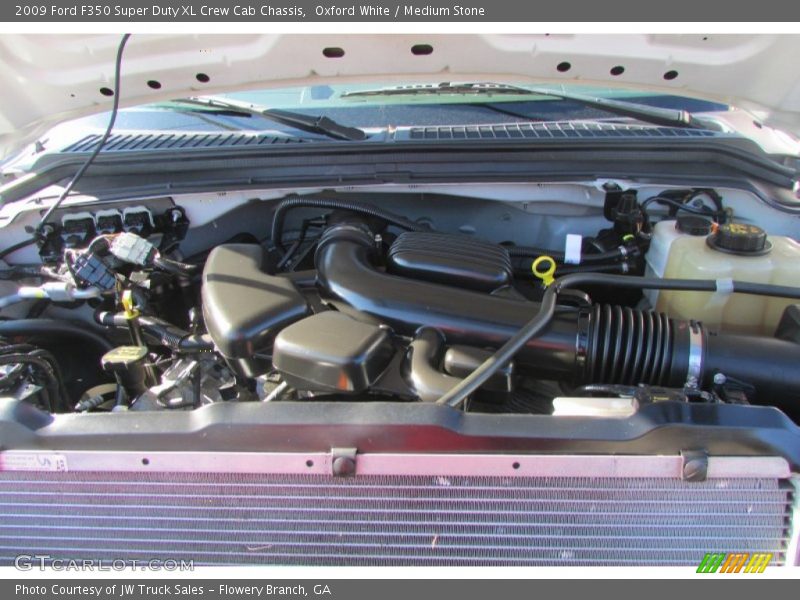 Oxford White / Medium Stone 2009 Ford F350 Super Duty XL Crew Cab Chassis