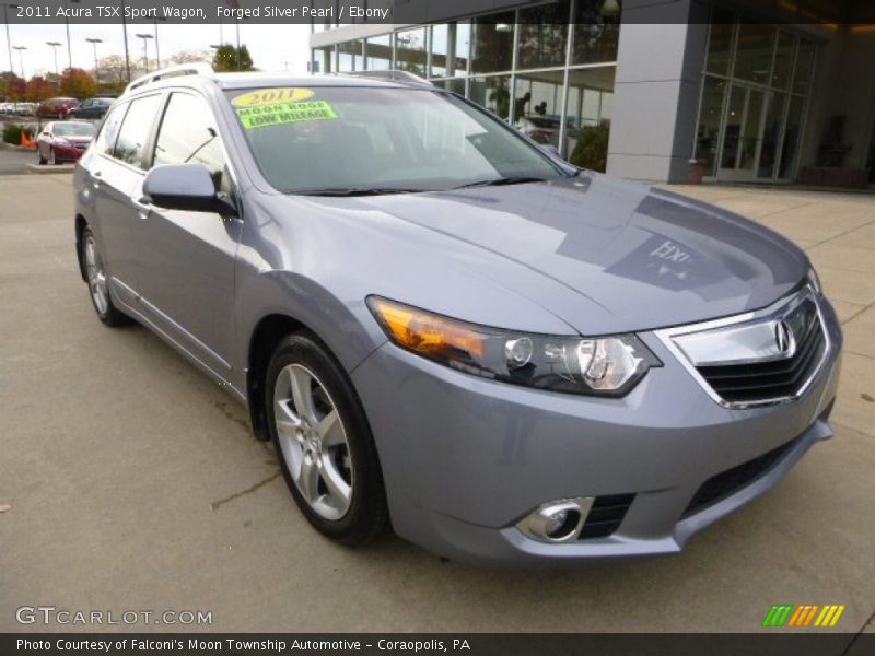 Front 3/4 View of 2011 TSX Sport Wagon