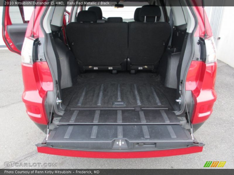 Rally Red Metallic / Black 2010 Mitsubishi Outlander ES 4WD