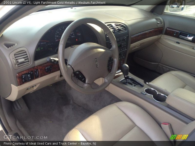 Light Parchment Gold Metallic / Medium Parchment 2001 Lincoln LS V6
