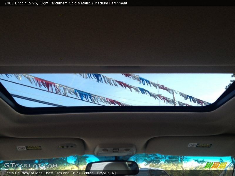 Light Parchment Gold Metallic / Medium Parchment 2001 Lincoln LS V6