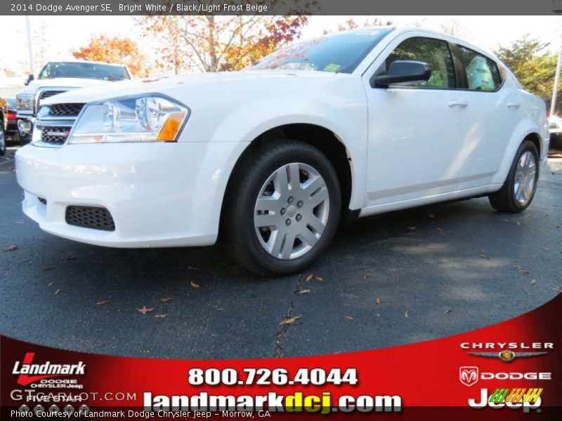 Bright White / Black/Light Frost Beige 2014 Dodge Avenger SE