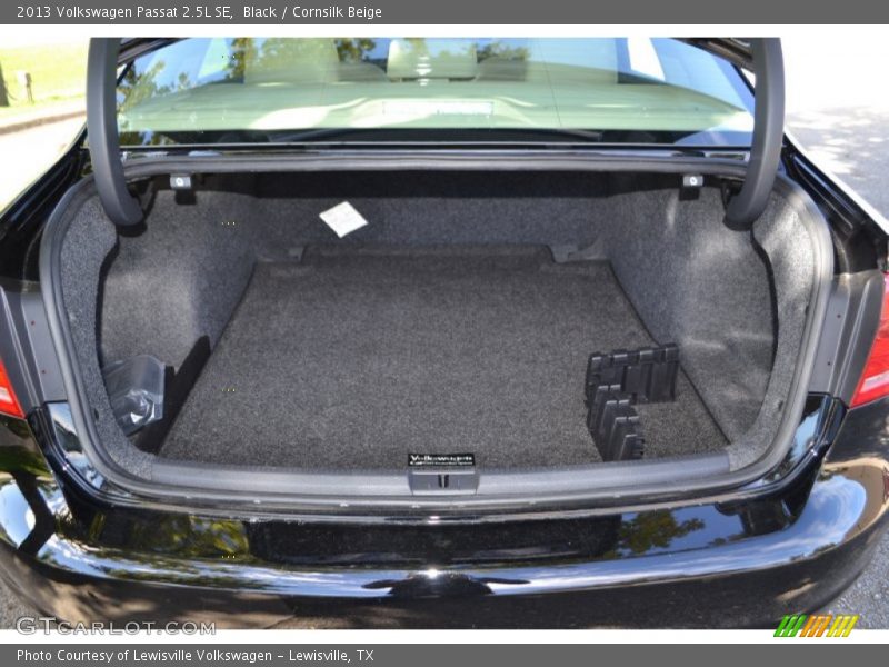 Black / Cornsilk Beige 2013 Volkswagen Passat 2.5L SE