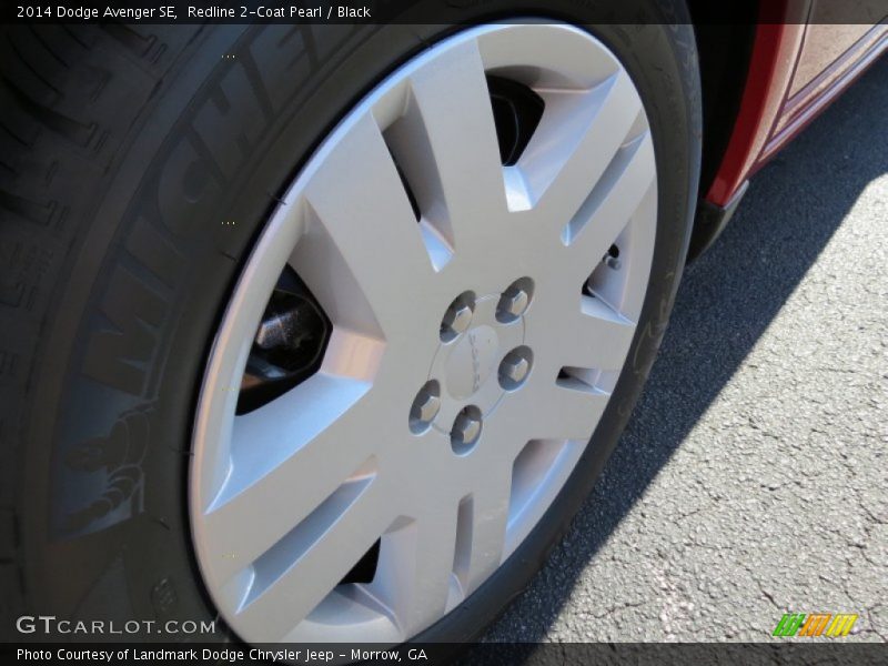 Redline 2-Coat Pearl / Black 2014 Dodge Avenger SE