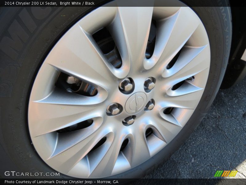  2014 200 LX Sedan Wheel