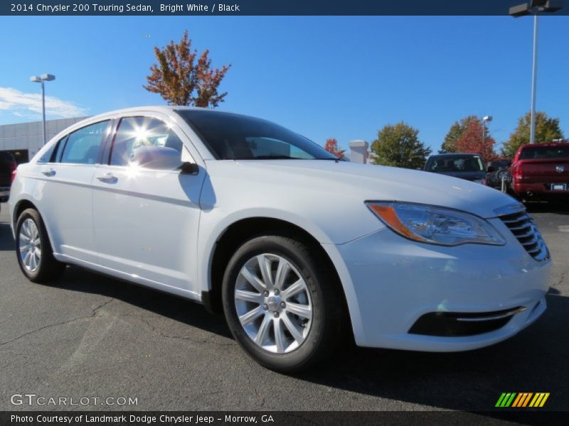 Bright White / Black 2014 Chrysler 200 Touring Sedan