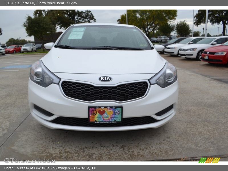 Snow White Pearl / Gray 2014 Kia Forte LX