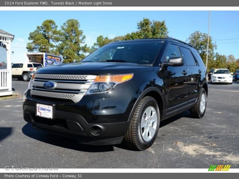 Tuxedo Black / Medium Light Stone 2014 Ford Explorer FWD