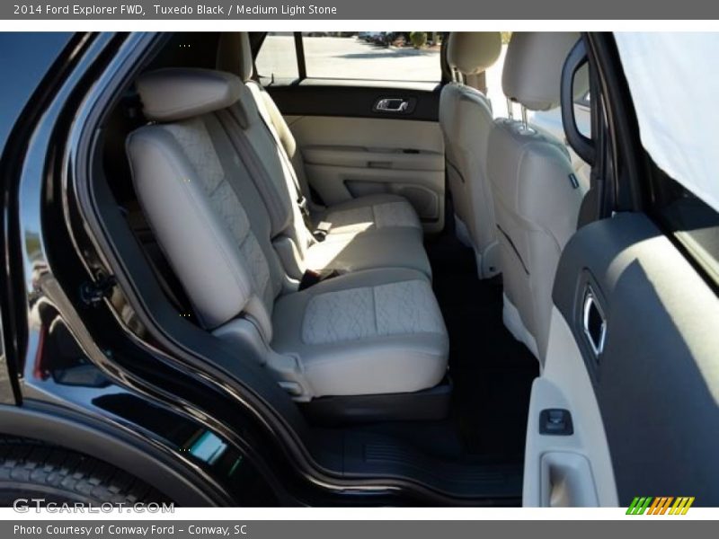 Tuxedo Black / Medium Light Stone 2014 Ford Explorer FWD