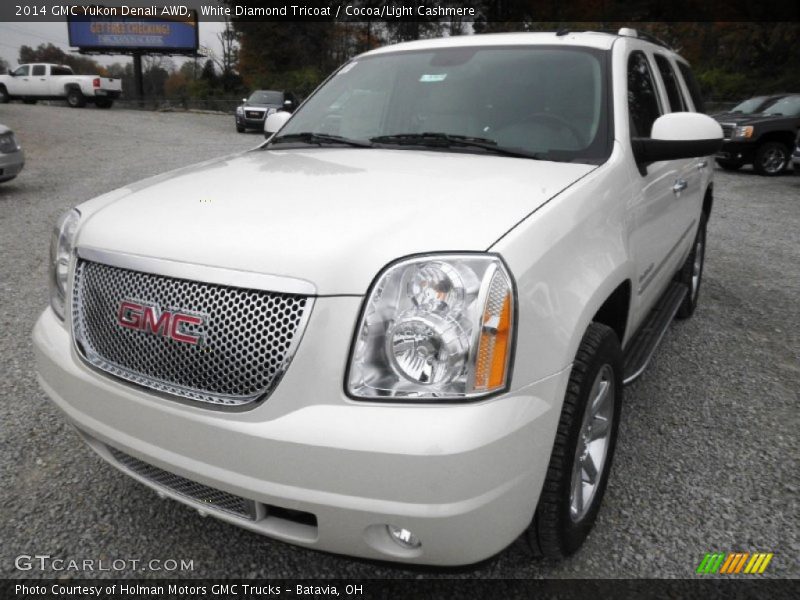 White Diamond Tricoat / Cocoa/Light Cashmere 2014 GMC Yukon Denali AWD