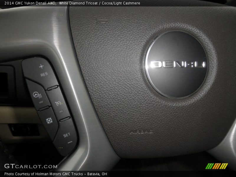 White Diamond Tricoat / Cocoa/Light Cashmere 2014 GMC Yukon Denali AWD