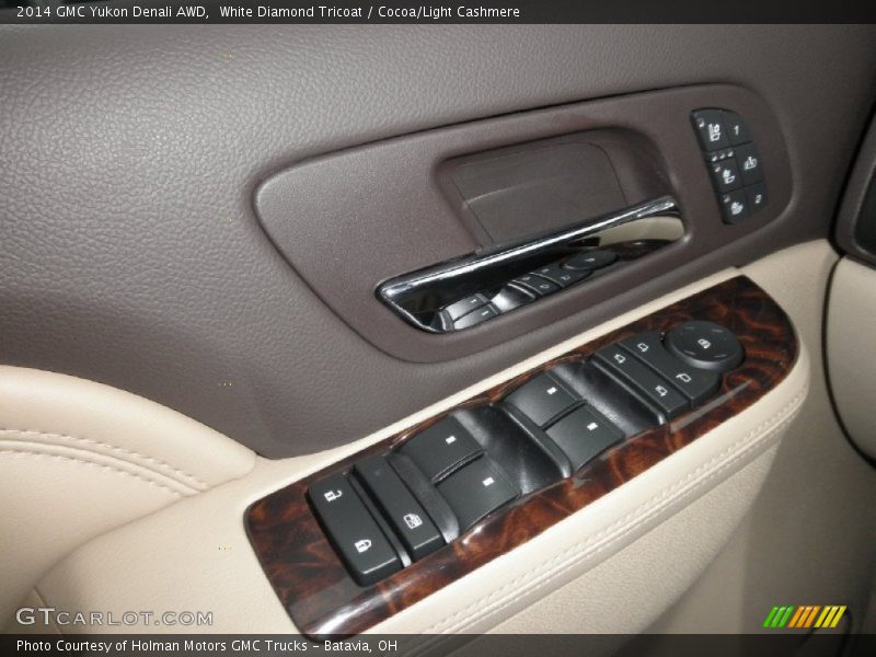 White Diamond Tricoat / Cocoa/Light Cashmere 2014 GMC Yukon Denali AWD