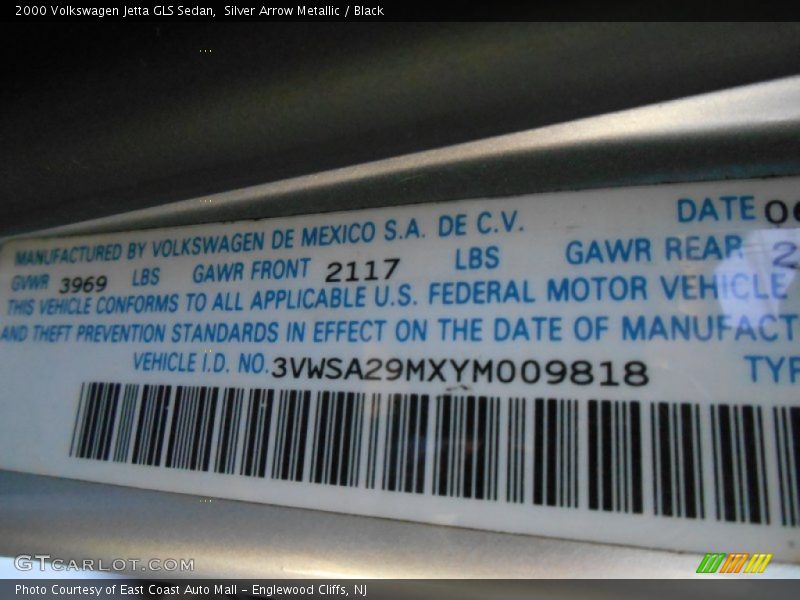 Silver Arrow Metallic / Black 2000 Volkswagen Jetta GLS Sedan