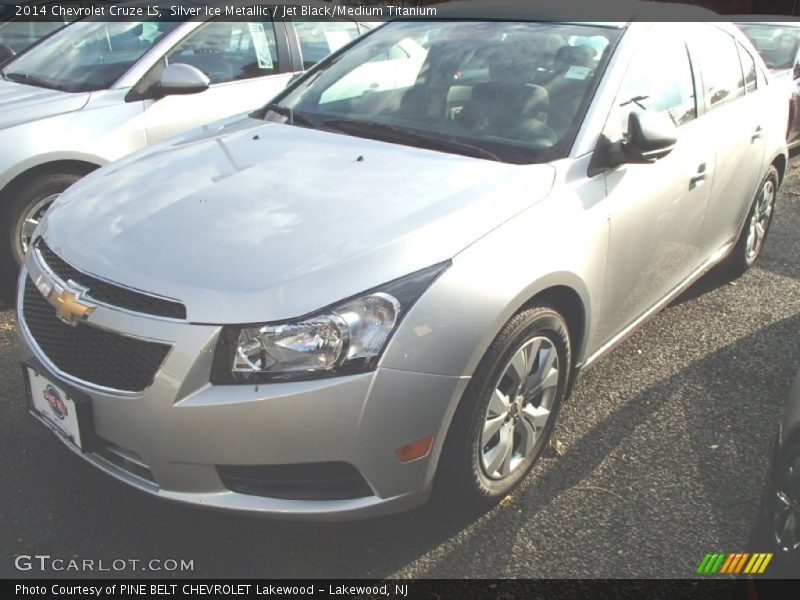 Silver Ice Metallic / Jet Black/Medium Titanium 2014 Chevrolet Cruze LS