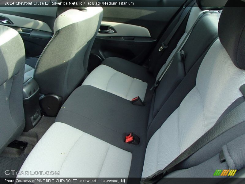 Silver Ice Metallic / Jet Black/Medium Titanium 2014 Chevrolet Cruze LS