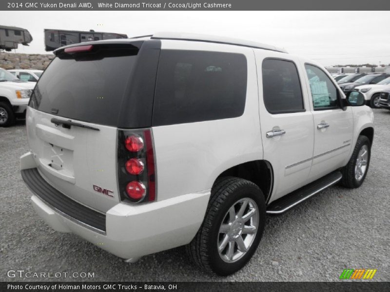 White Diamond Tricoat / Cocoa/Light Cashmere 2014 GMC Yukon Denali AWD