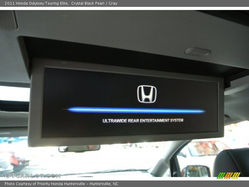 Crystal Black Pearl / Gray 2011 Honda Odyssey Touring Elite