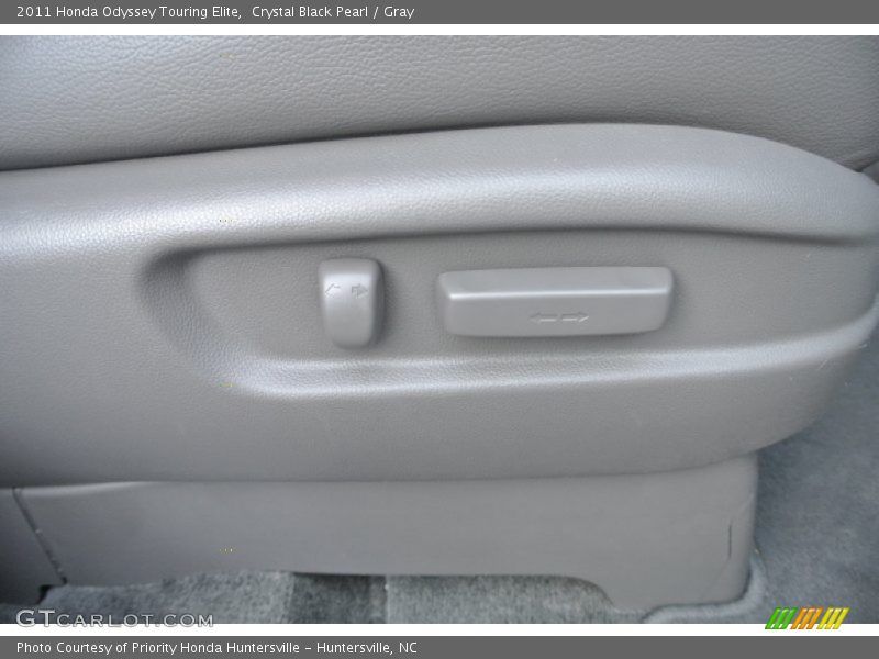 Crystal Black Pearl / Gray 2011 Honda Odyssey Touring Elite