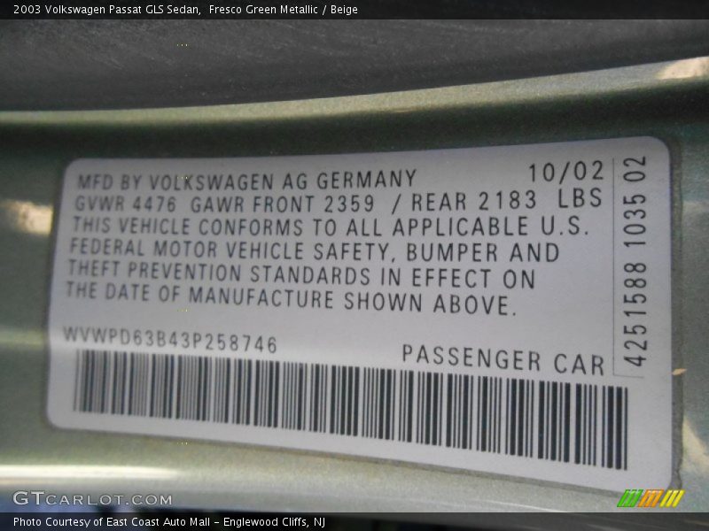 Fresco Green Metallic / Beige 2003 Volkswagen Passat GLS Sedan