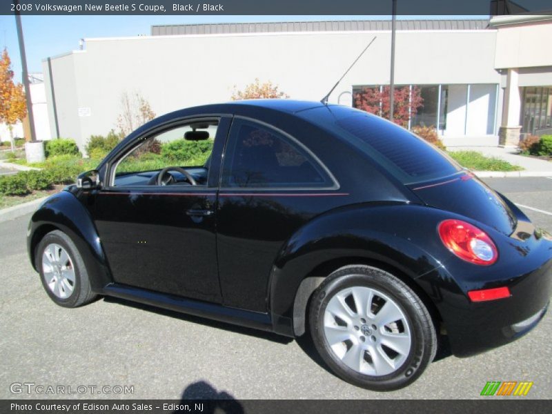 Black / Black 2008 Volkswagen New Beetle S Coupe