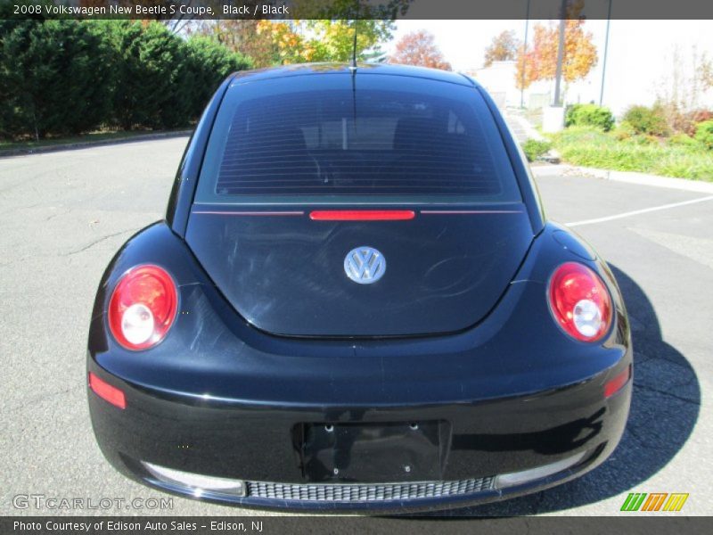 Black / Black 2008 Volkswagen New Beetle S Coupe