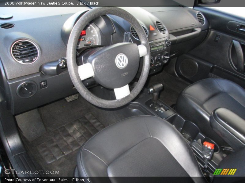 Black / Black 2008 Volkswagen New Beetle S Coupe
