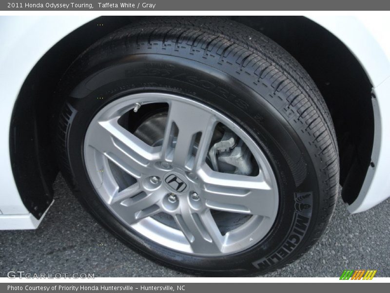 Taffeta White / Gray 2011 Honda Odyssey Touring