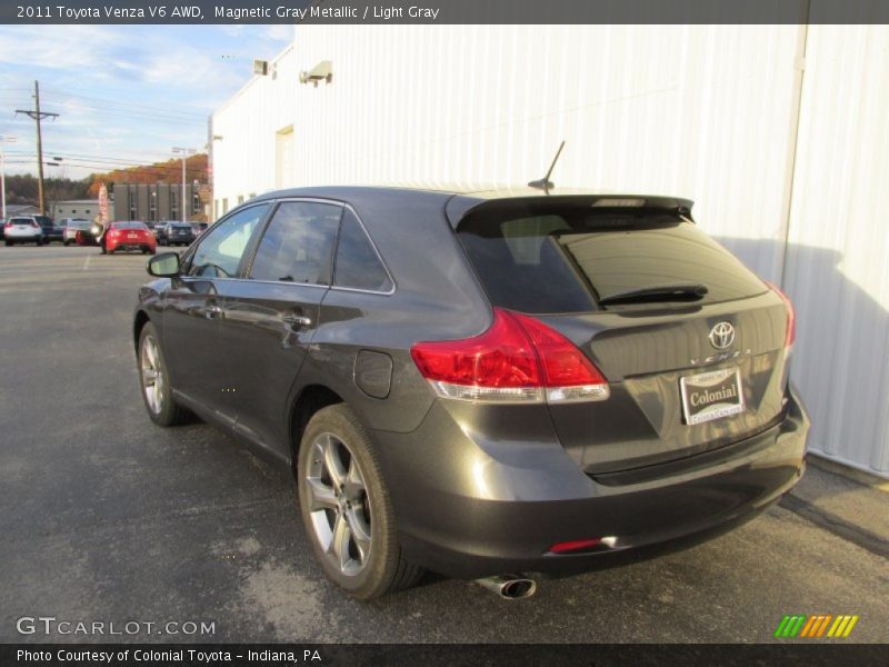 Magnetic Gray Metallic / Light Gray 2011 Toyota Venza V6 AWD