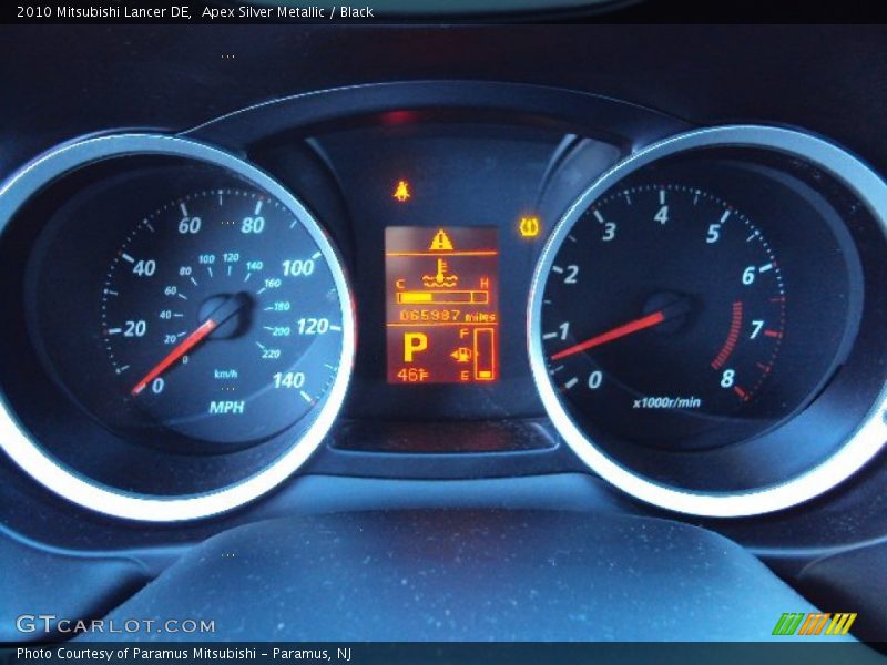 Apex Silver Metallic / Black 2010 Mitsubishi Lancer DE