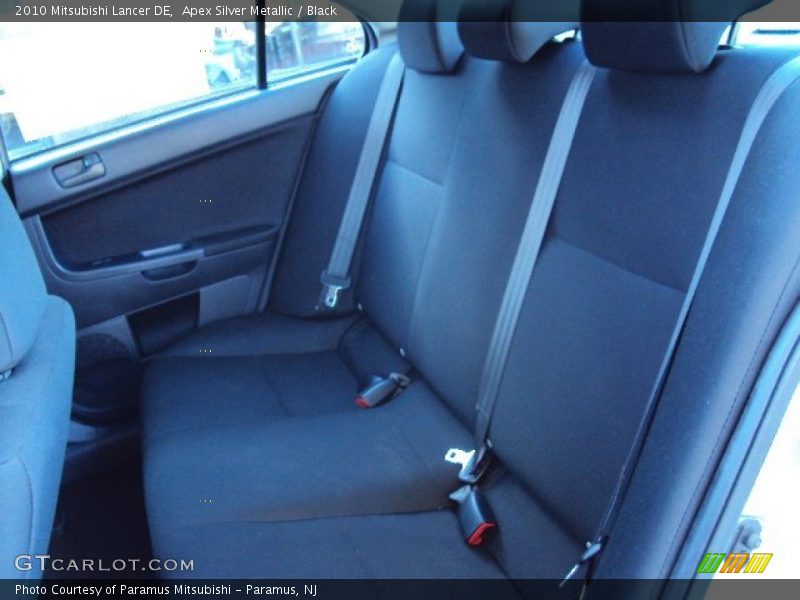 Apex Silver Metallic / Black 2010 Mitsubishi Lancer DE