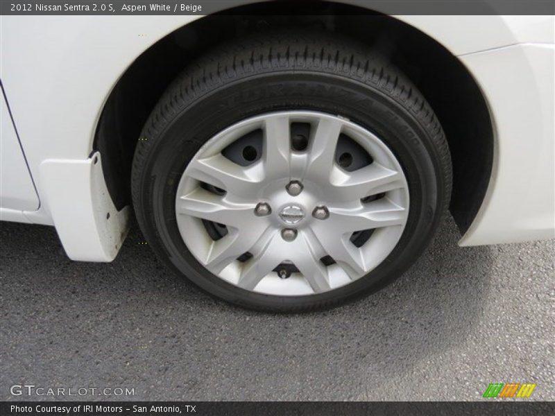 Aspen White / Beige 2012 Nissan Sentra 2.0 S