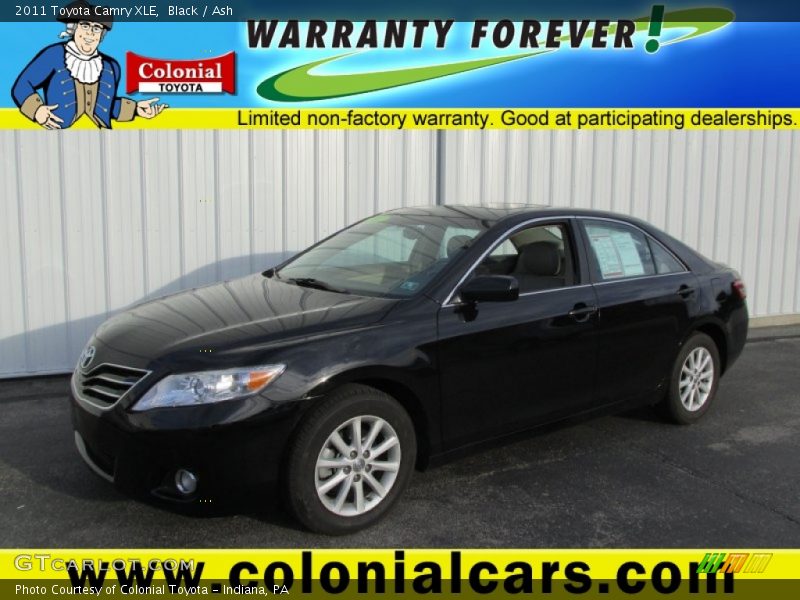 Black / Ash 2011 Toyota Camry XLE