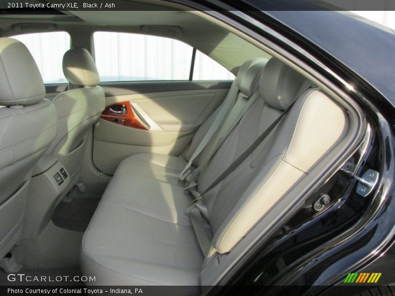 Black / Ash 2011 Toyota Camry XLE