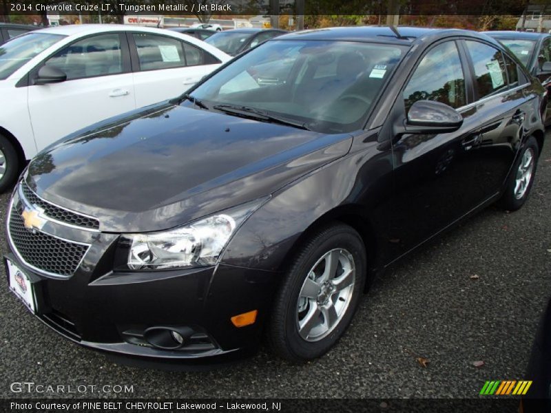 Tungsten Metallic / Jet Black 2014 Chevrolet Cruze LT
