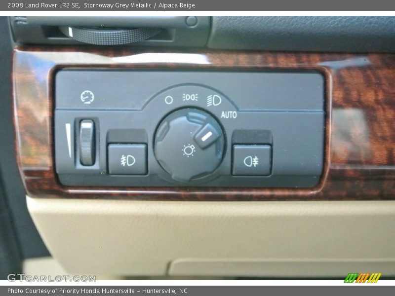 Stornoway Grey Metallic / Alpaca Beige 2008 Land Rover LR2 SE