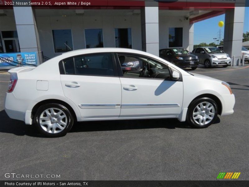 Aspen White / Beige 2012 Nissan Sentra 2.0 S