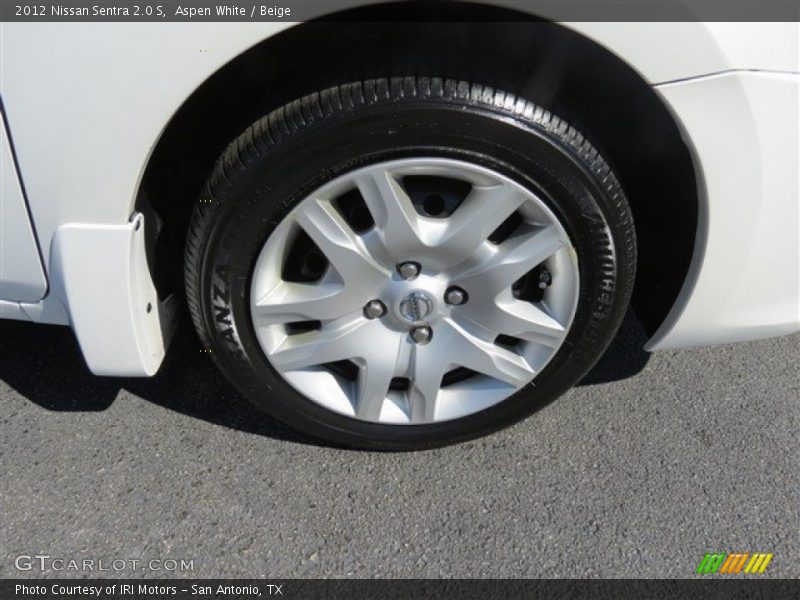 Aspen White / Beige 2012 Nissan Sentra 2.0 S