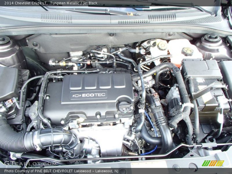 Tungsten Metallic / Jet Black 2014 Chevrolet Cruze LT