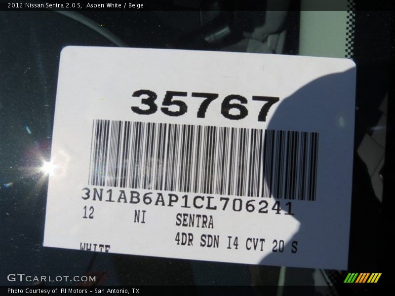 Aspen White / Beige 2012 Nissan Sentra 2.0 S