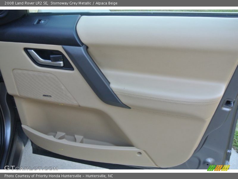 Stornoway Grey Metallic / Alpaca Beige 2008 Land Rover LR2 SE